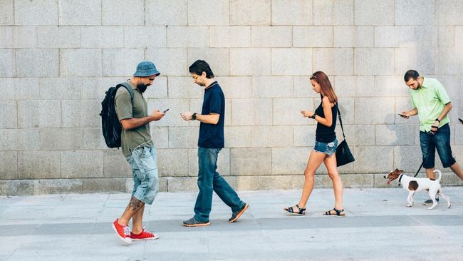 Gen Z Mulai Tinggalkan WhatsApp-Telegram, Chating Pakai Cara